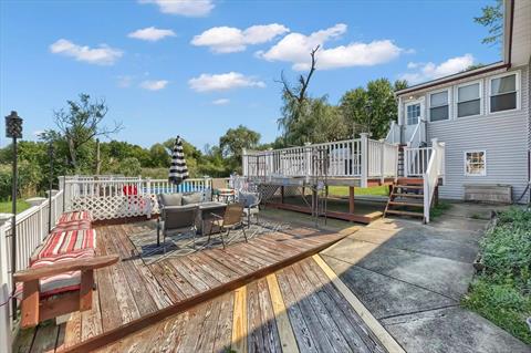 Deck