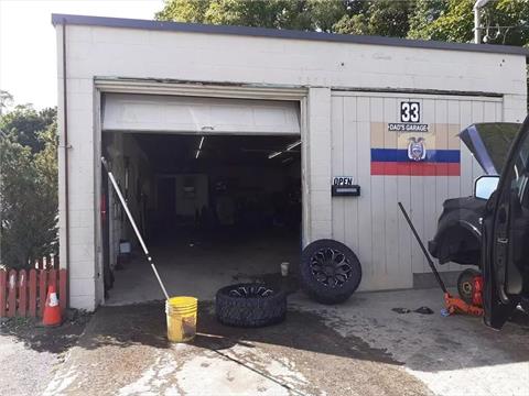 Garage