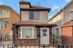 This unique single family residence contains 3 great size bedrooms and 2.5 bathrooms. A large living space accomadated by an updated kitchen enables you to host your fmaily and friends as often as you want! The best part is the LARGE backyard with a deck. You also have an outside entrance leading to a FINISHED basement! Schedule your appointment today.