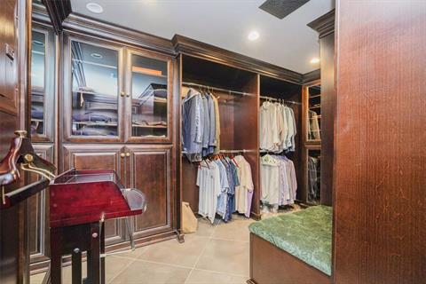 Closet