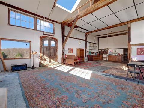 Barn