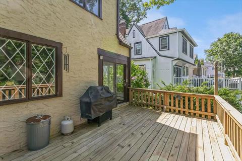 Deck