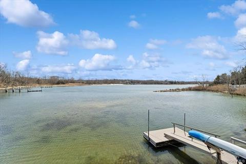 Dock