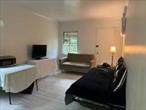 House in excellent condition, walk to subway and bus, lot size 30.5 x 141 can be expand bigger house.