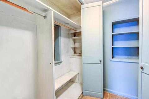 Closet