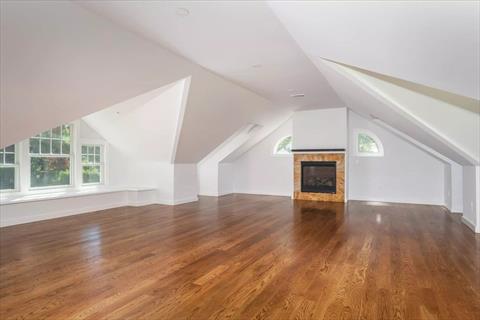 Bonus Room