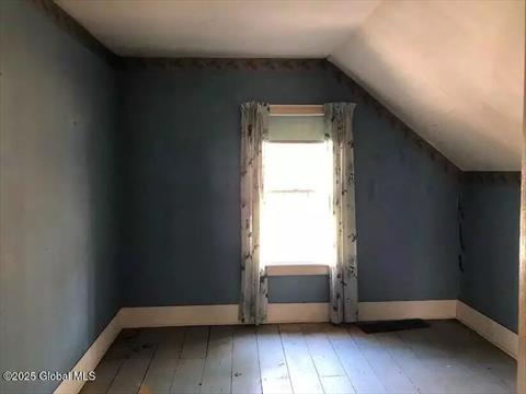Bonus Room