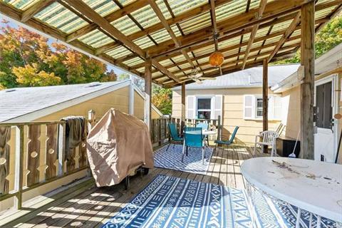 Deck