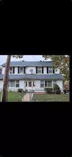 This is the perfect investment property, you can move right in or it&rsquo;s perfect for rental, This house has 4 generous bedrooms, 2 full bathrooms, spacious living room and dining room, and a full finished basement with a separate entrance, huge garage,  and private driveway.