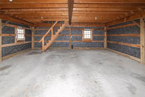 Barn