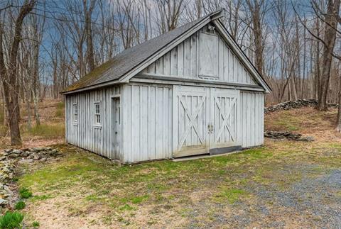 Barn