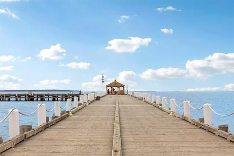 Dock