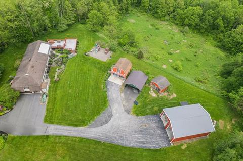 Barn