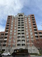 A one-of-a-kind penthouse located in the heart of Brighton Beach. One step to your private balcony and you will enjoy the perfect ocean view. The complex is full of unbelievable amenities. Amenities include a state-of-the-art gym, pool, sauna, rec room and so much more. Just a walk from the beach, you can enjoy your summer in the sun and sand. Close to public transportation and local shops.