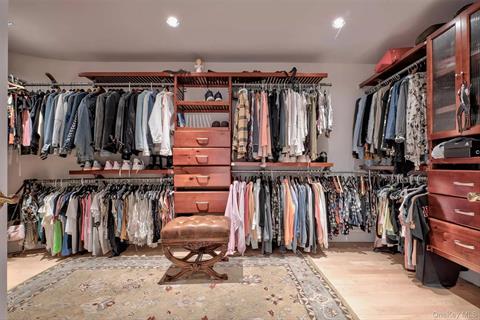 Closet