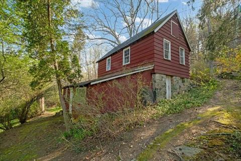 Barn