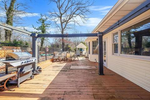 Deck
