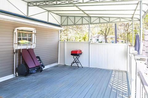 Deck
