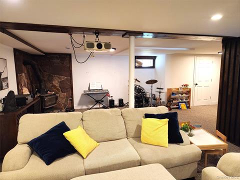 Hobby Room