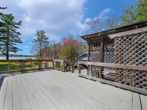Deck
