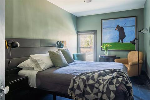 Bedroom