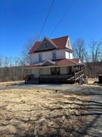 Welcome to this unique home located in the heart of Liberty. This is a 5 bedroom house with multiple dens/offices and was a boarding house in the past. With the right vision this property can be perfect for a savy investor or family compound.