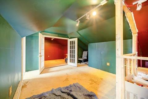 Bonus Room