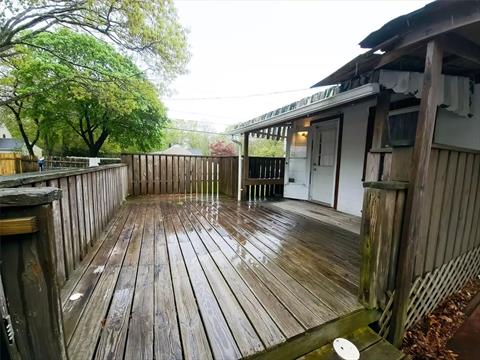 Deck