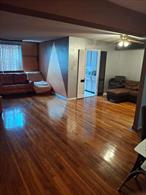 Three bedrooms cooperative apartment nestled in the Williamsbridge area of the Bronx. Features include: 3 bedrooms, large living room, formal dining room, Kitchen and two full bathrooms.