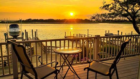 Dock