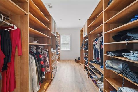 Closet