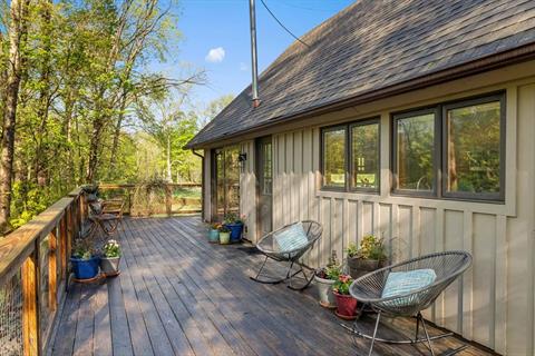 Deck