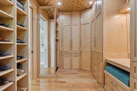 Closet