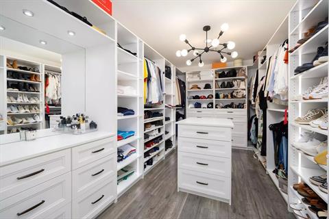 Closet