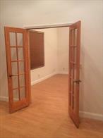 Office for Rent. High ceilings, conference room, bathroom