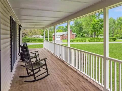 Deck