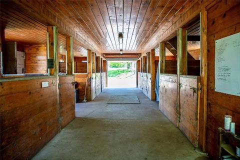 Stable