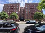 Bright and spacious 715 sq. ft. one bedroom Coop in a prime location. Close to shops, restaurants, parks, and schools. Easy access to transit. Laundry in basement. Great for self-use and investment. Lenient down payment required. Don&rsquo;t miss out!