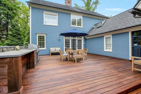 Deck