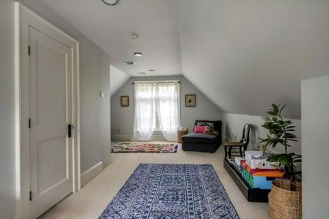 Bonus Room