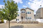 Residential Canals area fully furnished 4 bedroom 2.5 bath parking for 4 cars