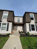Bright and inviting 1 bed, 1 bath co-op located in a well-maintained community. Enjoy access to great amenities including a sparkling pool and a stylish clubhouse, perfect for relaxing or entertaining. Ideal for comfortable living with a peaceful atmosphere and convenient location.