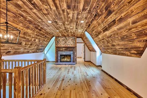 Bonus Room