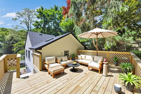 Deck
