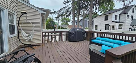 Deck