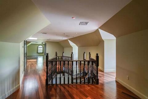 Bonus Room