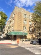 40 Residential and 3 commercial units. Coop is located just next to Sunset Park which has Olympic size swimming pool. Minutes to public transportation, D, N, R train and stores. Commercial units bring great income which makes the maintenance fee lower.