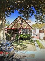 BEAUTIFUL CAPE HOUSE IN A GREAT LOCATION IN BELLEROSE. HOUSE HAS 5 BEDROOMS, AND 2 FULL BATHS. HOUSE WAS RECENTLY RENOVATED AND IS IN PERFECT CONDITION. BASEMENT IS FULLYFINISHED AND HAS 2 BEDRROMS, WITH SEPRATE ENETRANCE.