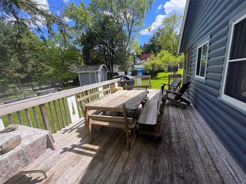 Deck
