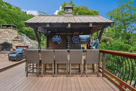 Deck
